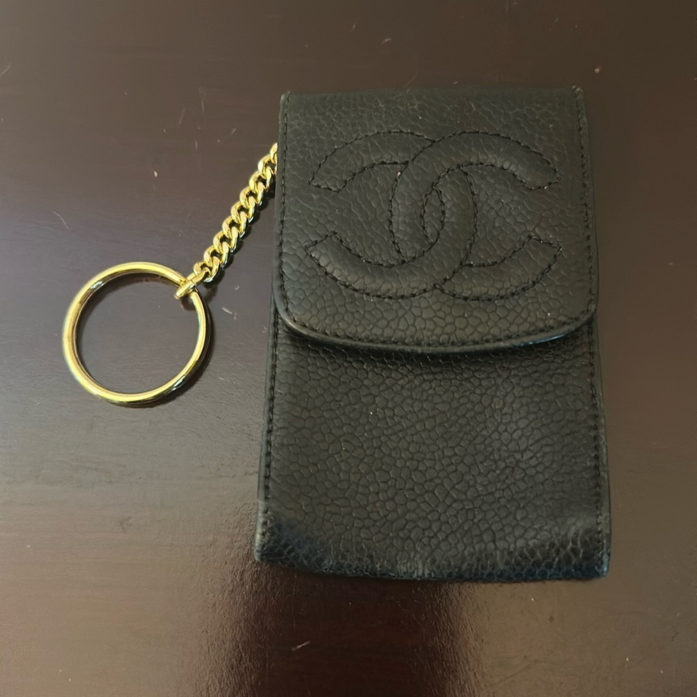 Chanel caviar leather key chain card holder GUC!!